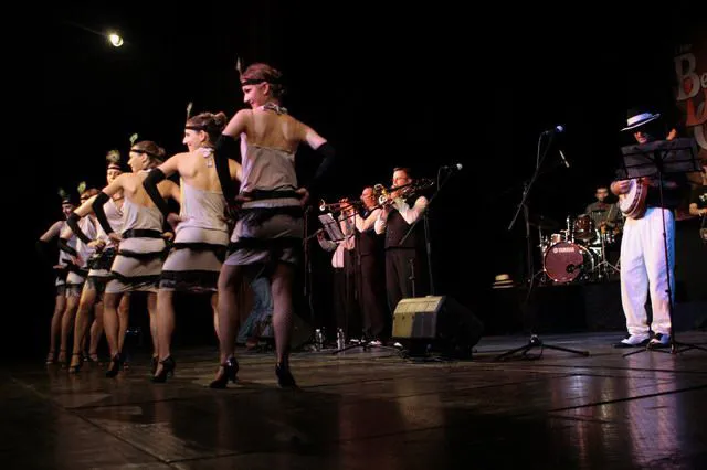 Dixie Dance Show